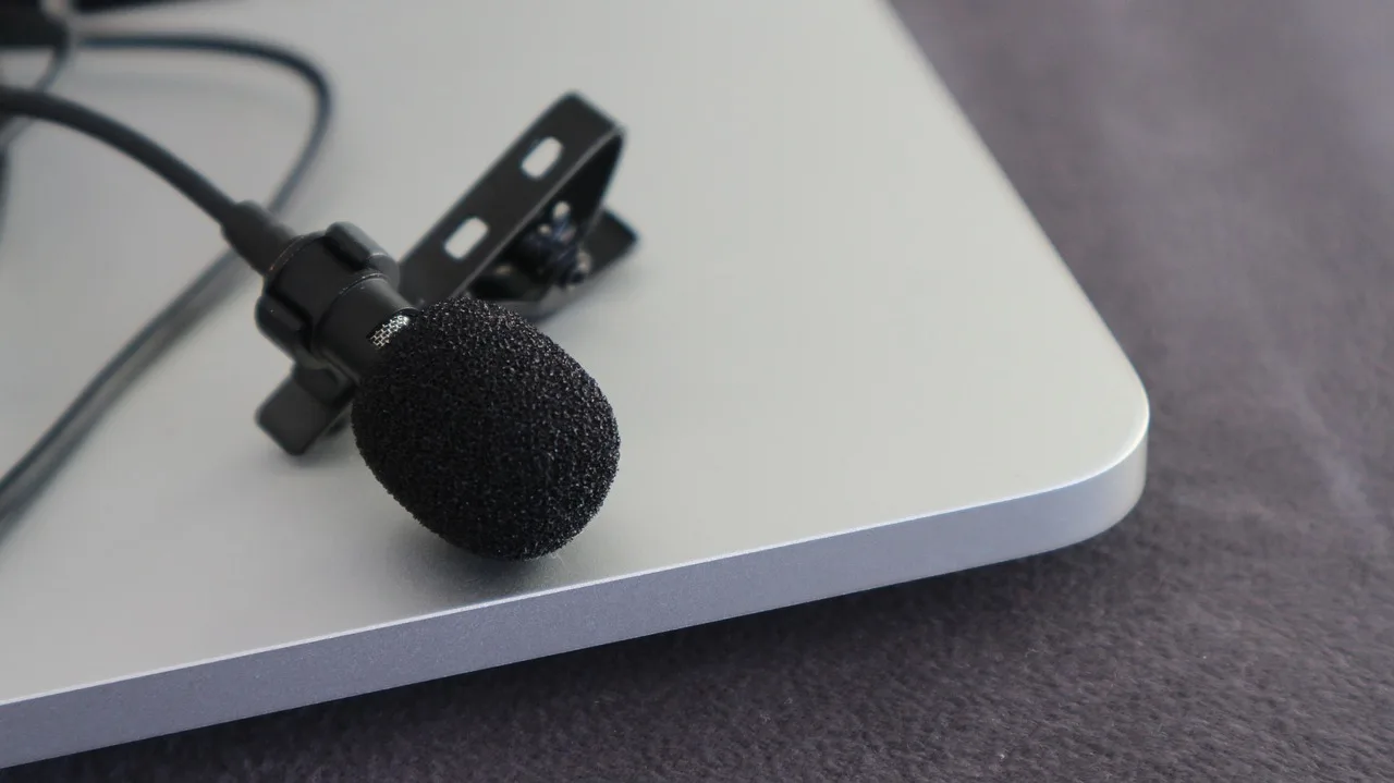 technology, equipment, microphone, smart lave, rode, clip-on microphone, mac book, computer, camera, sound instrument, photo camera, digital camera, microphone, microphone, microphone, microphone, microphone, rode, mac book