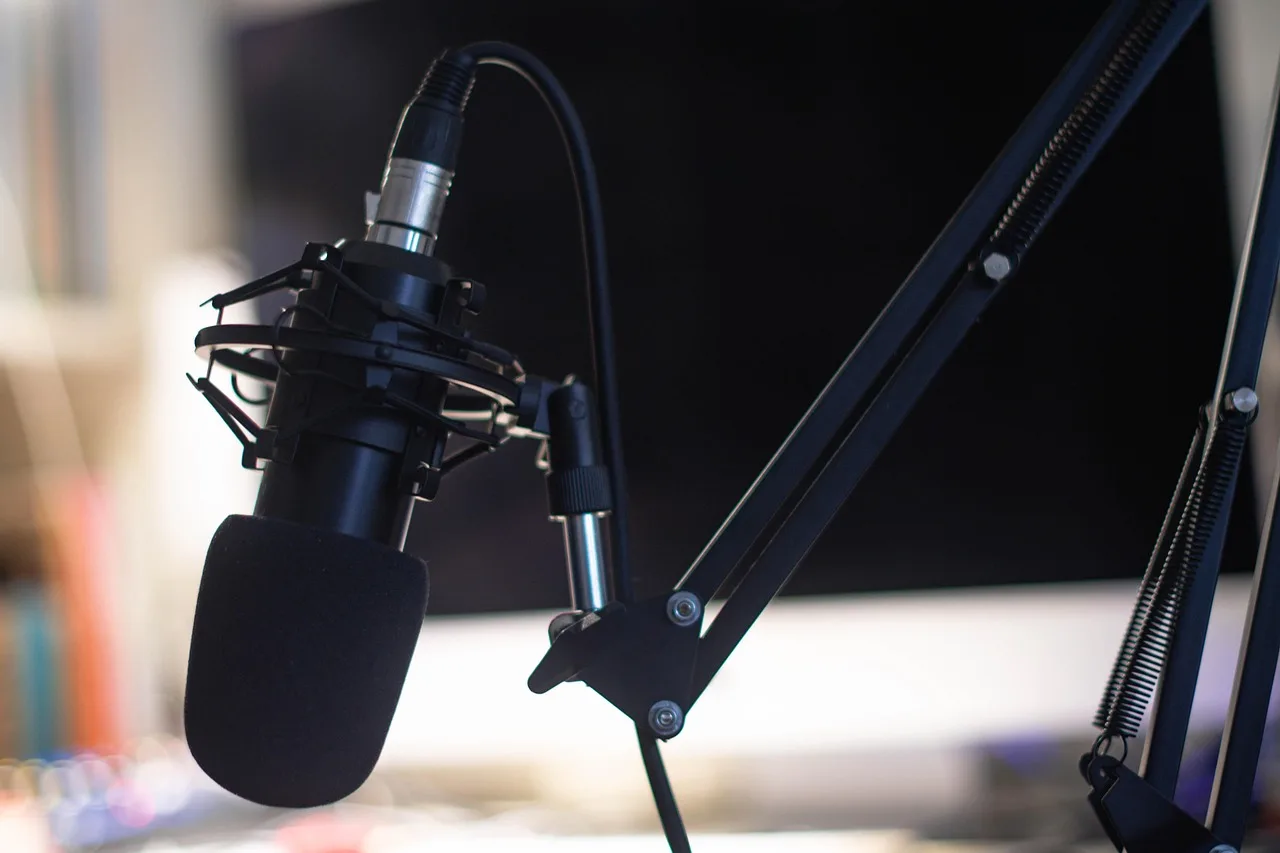 podcast, microphone, audio, sound, radio, recording, music, voice, record, digital, technology, broadcast, media, equipment, entertainment, listening, talk, interview, podcast, podcast, podcast, podcast, podcast