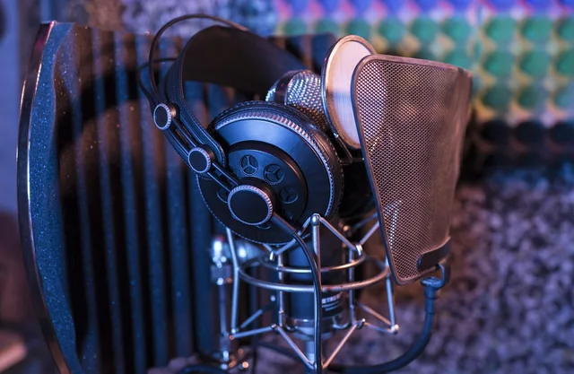 audio, close-up, condenser microphone, equipments, headphones, microphone, pop filter, recording, shock mount, studio, audio, audio, condenser microphone, headphones, headphones, headphones, headphones, headphones, microphone, microphone, microphone, microphone, microphone, pop filter, shock mount, shock mount, studio, studio, studio. Gaming creators rules and ethics: UK compliance guide