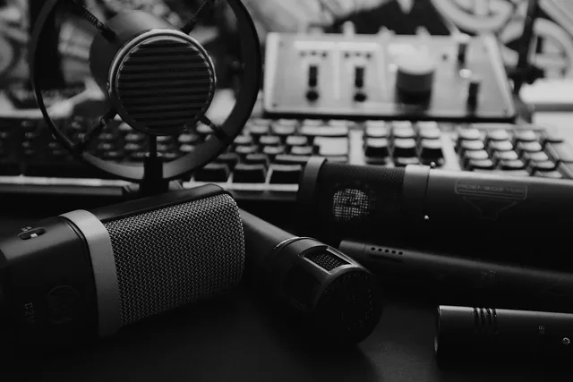 microphone, studio, gear, music, sound, audio, pro, computer, keyboard, desk, engineer, technology, technician, recording. How to document changes to a UK sponsored stream
